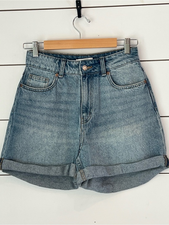 H&M Pants - H&M clean girl coastal cowgirl Light Blue Rolled Hem Denim Shorts 100% cotton